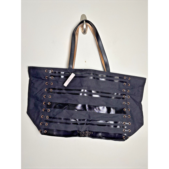 Victoria's Secret Weekender Tote Bag Large Black Zipper Top Travel Gym Commute - Picture 1 of 8
